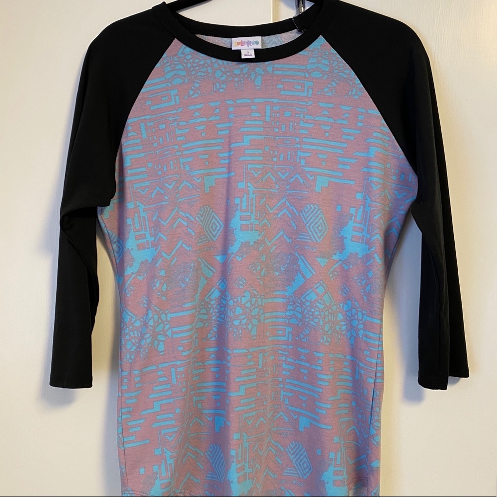 LuLaRoe Randy Top - Picture 2 of 4